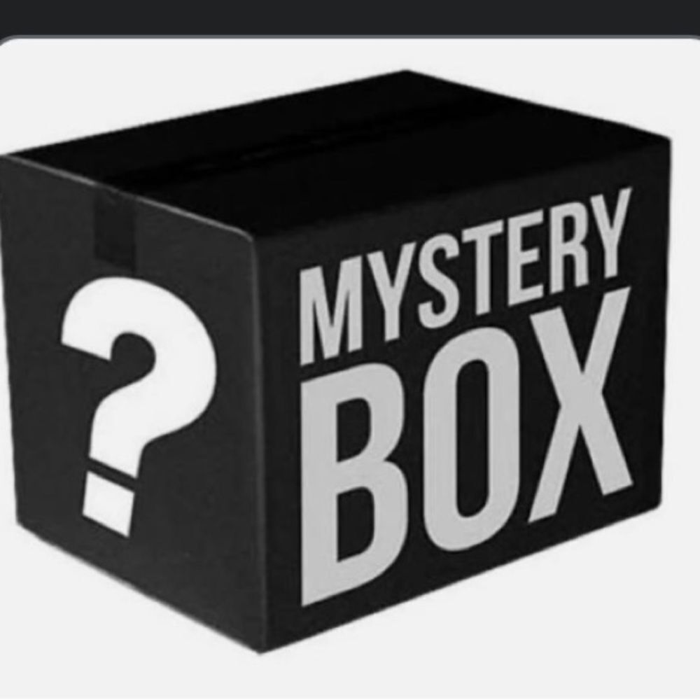Women’s size medium mystery box